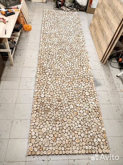 Панно из можжевельника