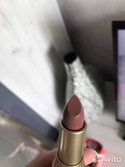 Помада - бальзам Vivienne Sabo