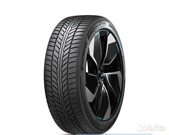 Hankook Winter i'cept iON X IW01A 295/40 R21 111V