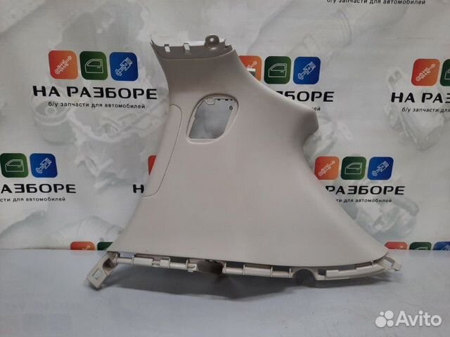 Накладка на стойку внутренняя задняя левая