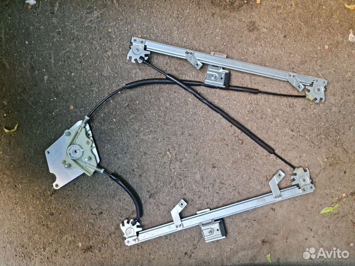 Стеклоподъемник передний G463 A4637201446