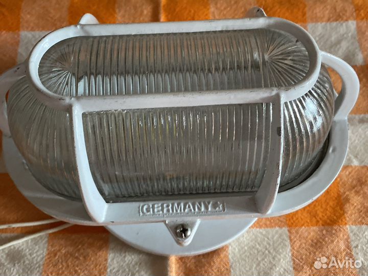 Светильник настенный