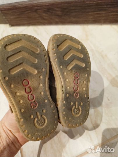 Ботинки для девочки