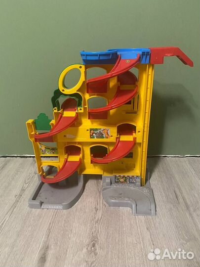 Парковка для машинок большая