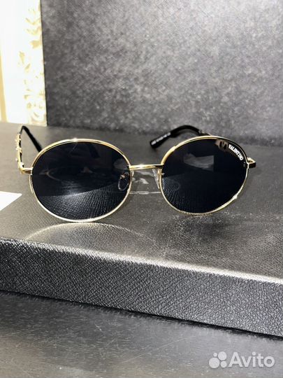 Солнцезащитные очки женские