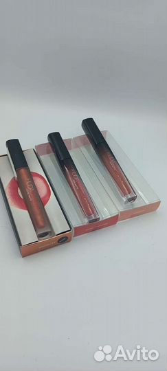 Huda beauty Liquid matte помада