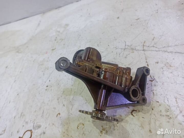 Насос масляный Мерседес