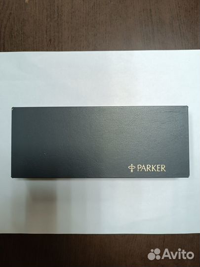 Две ручки Parker перьевая и шариковая золотое перо