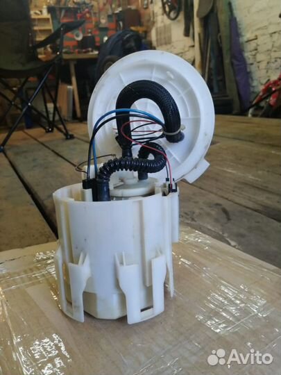 Топливный модуль в сборе.опель зафира в