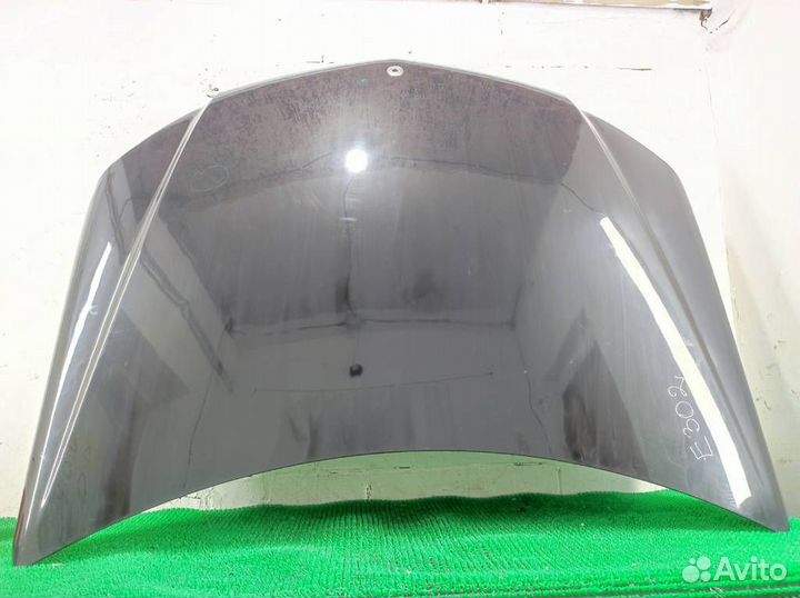 Капот Mercedes Benz C-Class W204 2008