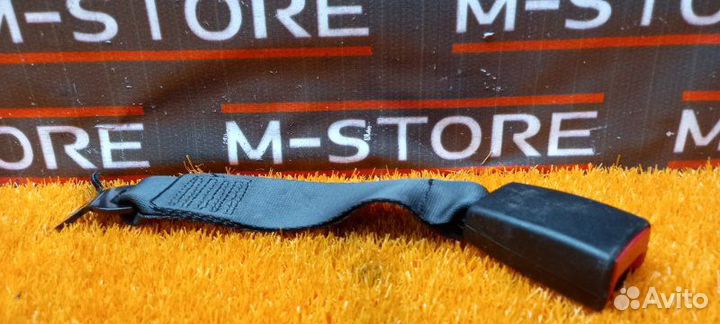 Замок ремня безопасности задний Bmw 7-Series F01