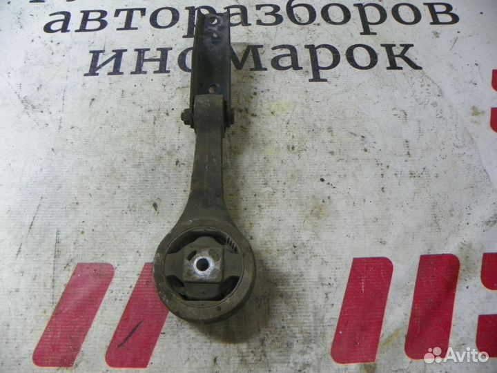 Опора двигателя задняя Audi A1 8X (2010—2015)