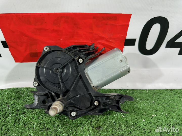 Моторчик стеклоочистителя задний LADA Largus