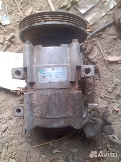 Компрессор кондиционера Киа sephia