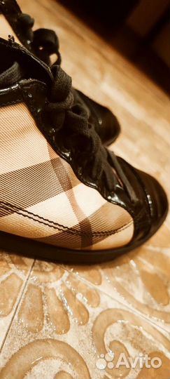 Обувь женская Burberry, оригинал (размер 39)