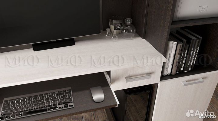 Компьютерный стол №3 с пеналом