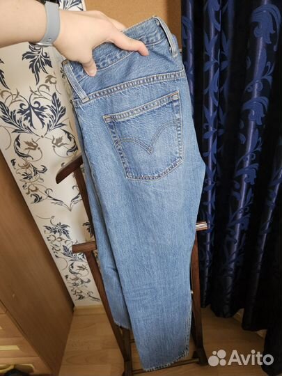 Женские джинсы levis 501