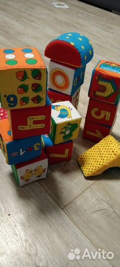 Шары для сухого бассейна и мягкие кубики