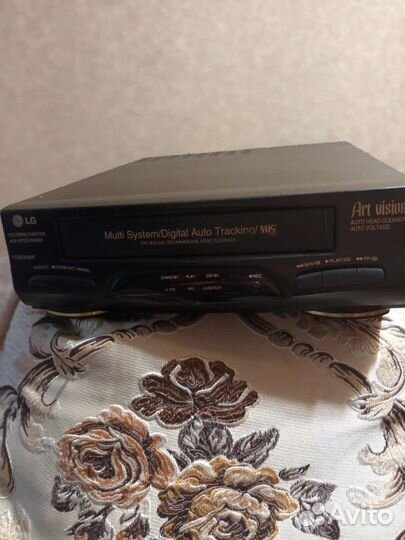 Видеомагнитофон