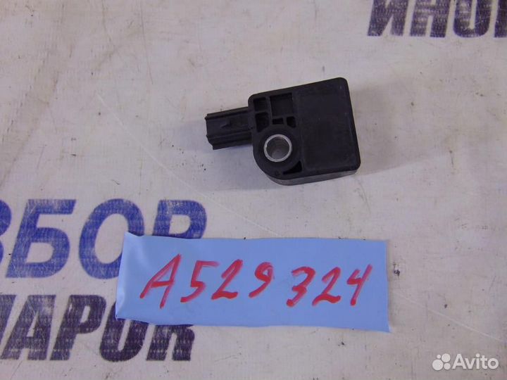 Датчик AIR BAG для Hyundai ix35 2010-2015г