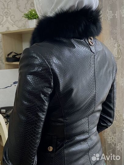 Куртка кожаная женская