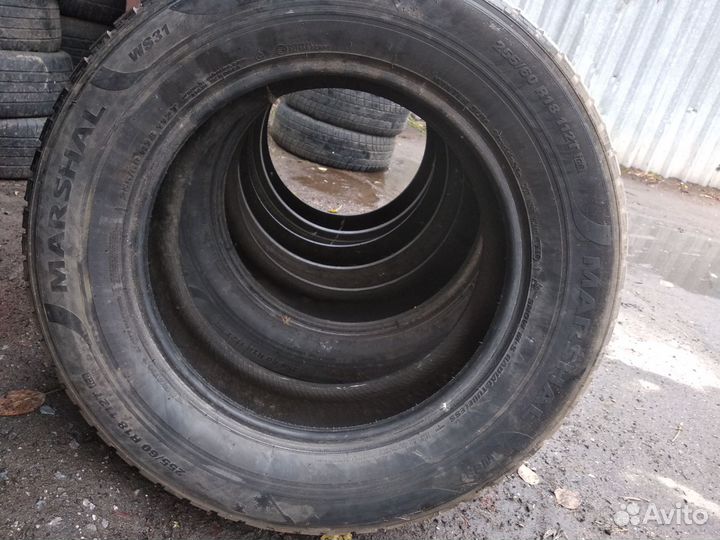 Marshal WinterCraft SUV Ice WS31 255/60 R18 112T