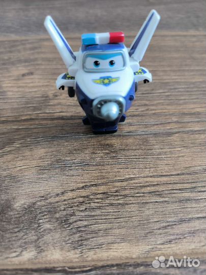 Супер Крылья Пол