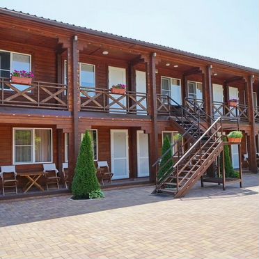 Комната 17 м² в 1-к., 1/2 эт.