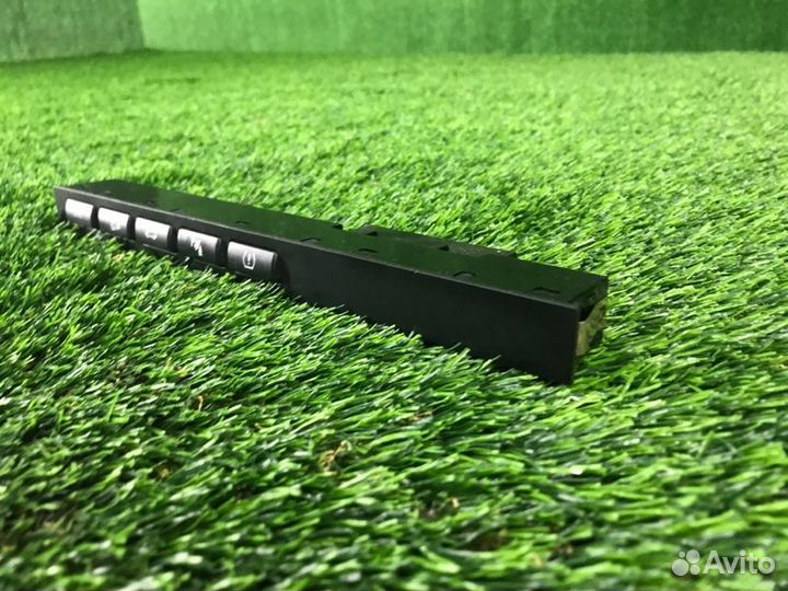 Блок кнопок в центральной консоли Bmw X5 E53