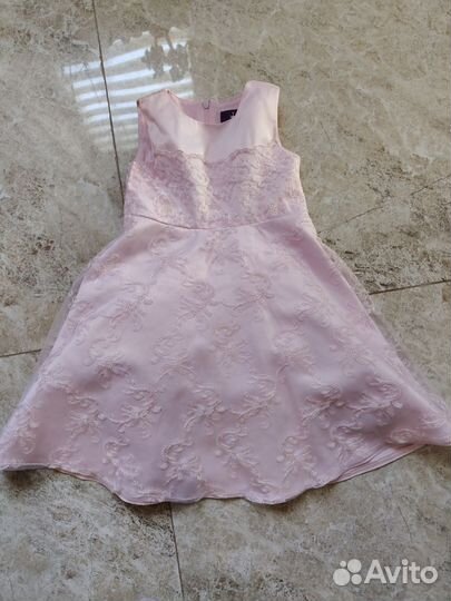 Нарядное платье р110