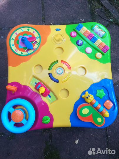Развивающий музыкальный столик
