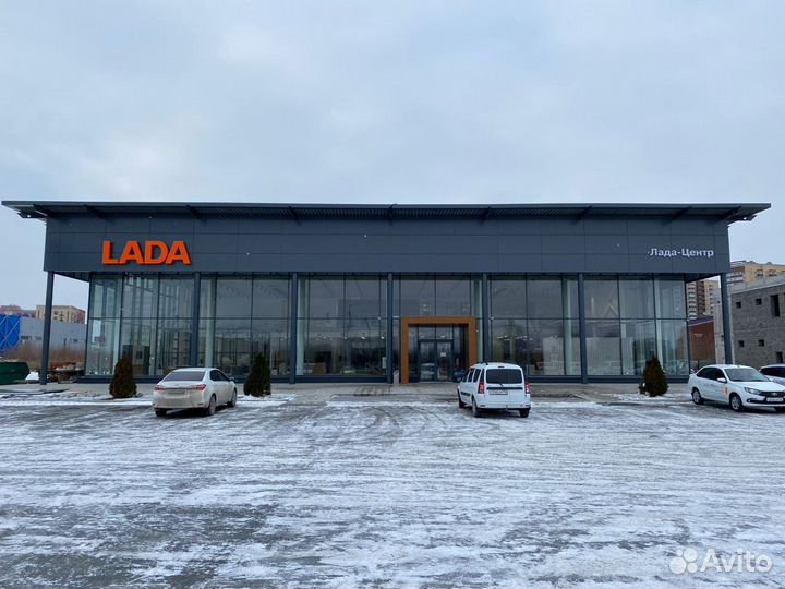 Администратор (Дилерский центр LADA)