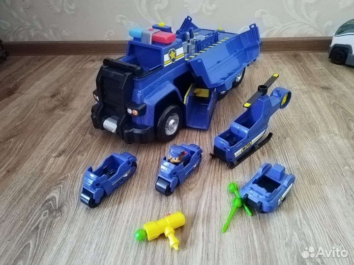 Полицейская машина гонщика, щенячий,патрулевоз