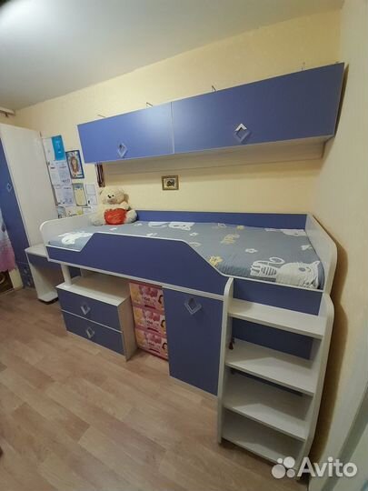 Набор детской мебели