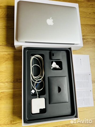 Apple MacBook air 13 2017 полный комплект