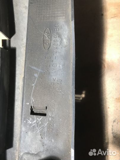 Ford Transit 3 2005 Крышка двигателя декоративная