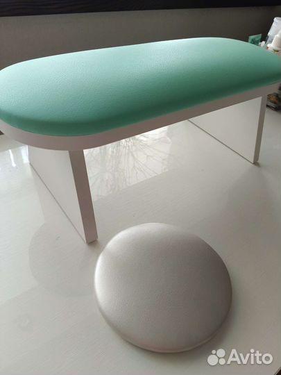 Подставка маникюрная+под локоть