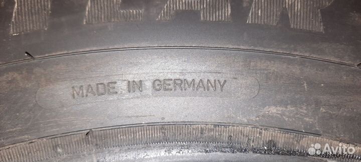 Goodyear UltraGrip Ice Arctic SUV 225/70 R16 107