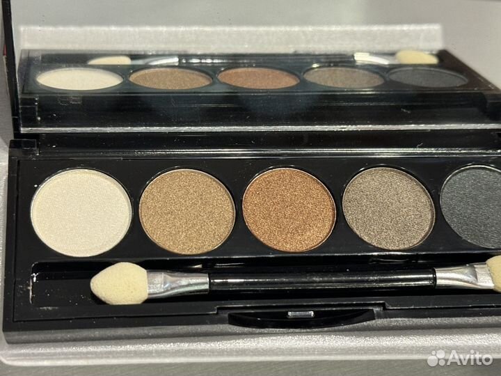 Палетка теней для глаз и бровей. Новая