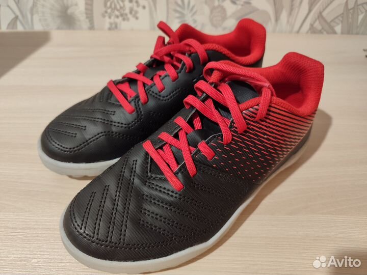 Детские футбольные бутсы 31 размер