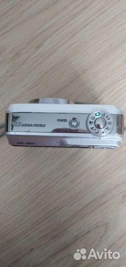 Компактный фотоаппарат