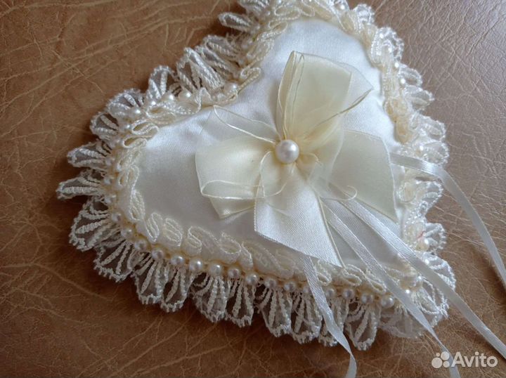 Подушечка для обручальных колец