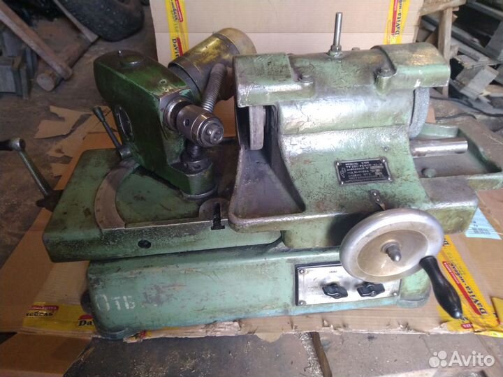 Станок для шлифовки клапанов