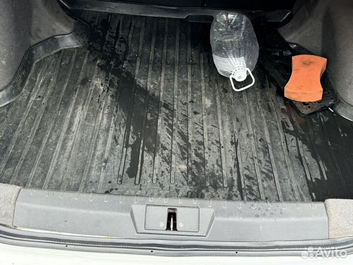 Пол в багажник Geely emgrand ec7