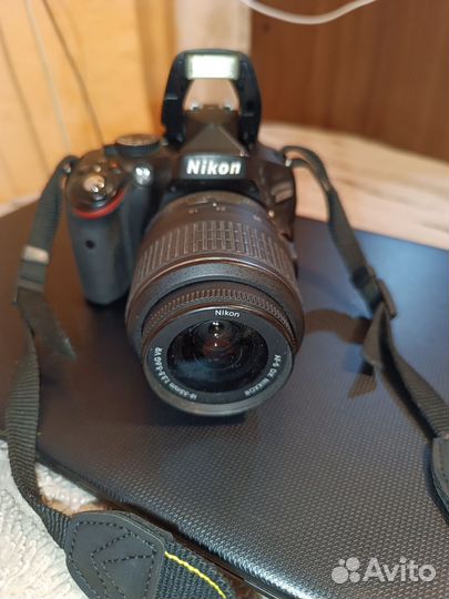 Профессиональный фотоаппарат