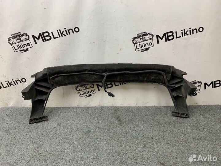 Кронштейн бампера передний Volkswagen Touareg 7L