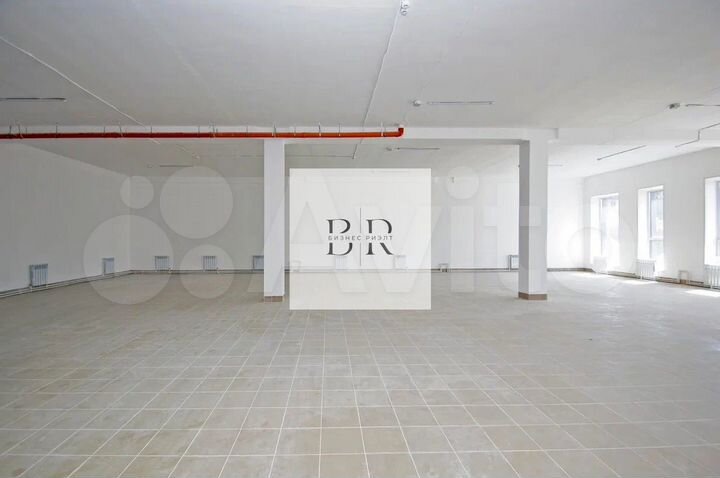 Торговая площадь парковка ремонт от 100- 269 м²