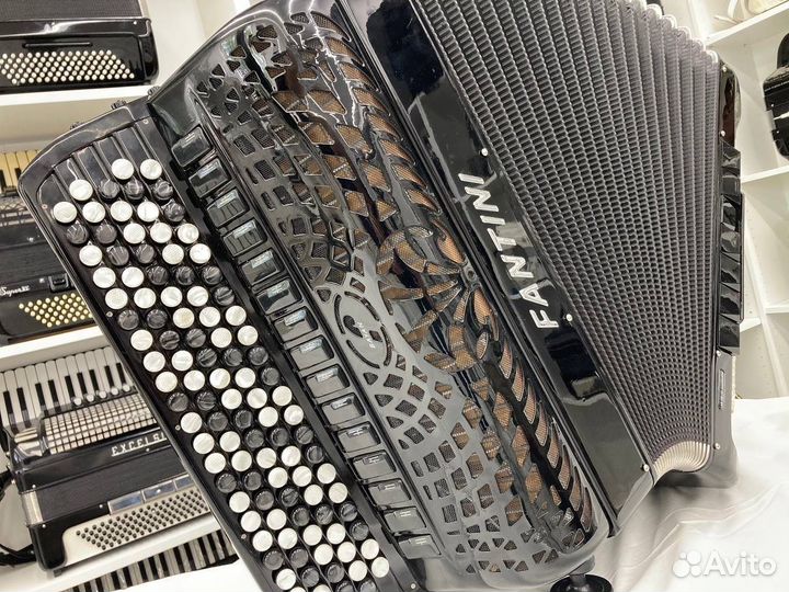 Баян Fantini готово-выборный