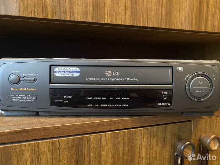 Видеомагнитофон