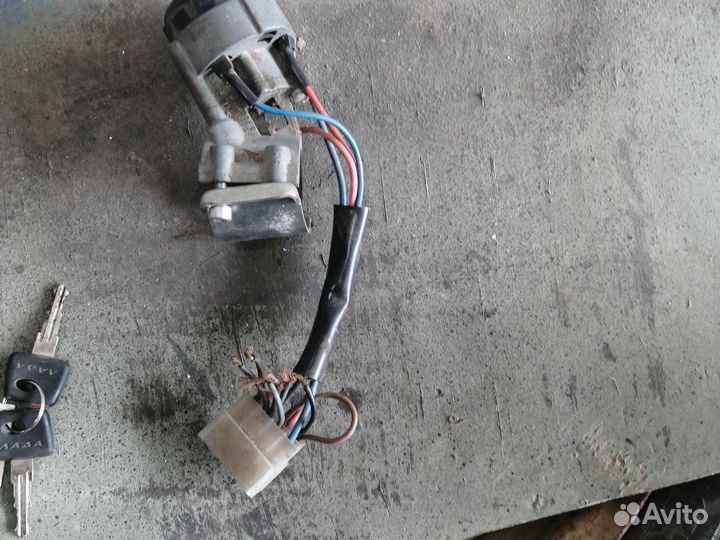 Замок зажигания калина